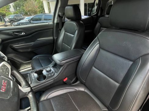 Used 2023 GMC Acadia SLT AWD/4WD image 21