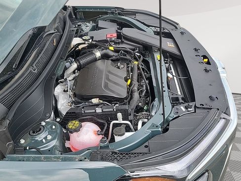 New 2025 Chevrolet Trax LT w/ LT Convenience Package image 27