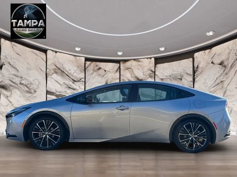 Used 2024 Toyota Prius Limited w/ Limited Premium Package FWD image 8