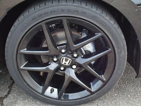 Used 2024 Honda Civic Sport image 37