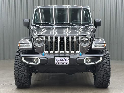 Used 2023 Jeep Wrangler Unlimited Sahara w/ Cold Weather Group image 8