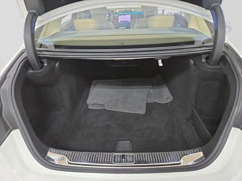 Used 2022 Mercedes-Benz S 500 4MATIC image 4