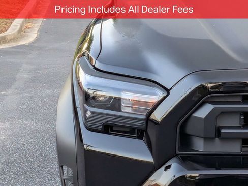Used 2026 Toyota 4Runner SR5 RWD image 11