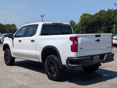 Used 2026 Chevrolet Silverado 1500 ZR2 AWD/4WD image 7