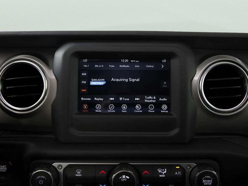 Used 2021 Jeep Wrangler Unlimited Sahara AWD/4WD image 17