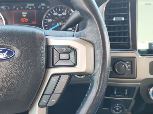 Used 2022 Ford F250 Lariat w/ Lariat Ultimate Package AWD/4WD image 28