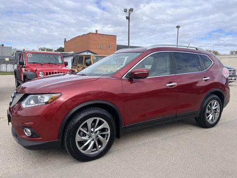 Used 2014 Nissan Rogue SL FWD image 10
