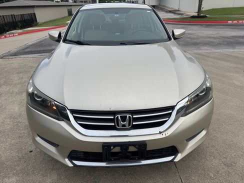 Used 2015 Honda Accord LX image 2