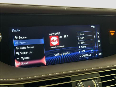 Used 2020 Lexus LS 500 w/ Interior Upgrade Package RWD image 14