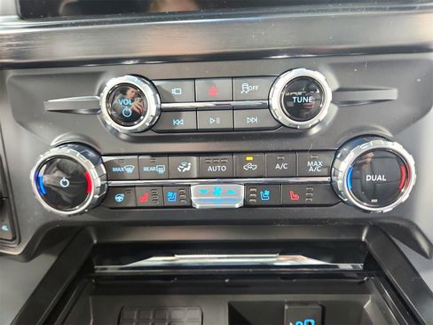 New 2026 Ford F250 Lariat w/ Chrome Package image 31