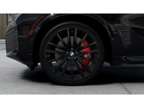 New 2026 BMW X5 M60i w/ Climate Comfort Package AWD/4WD image 7