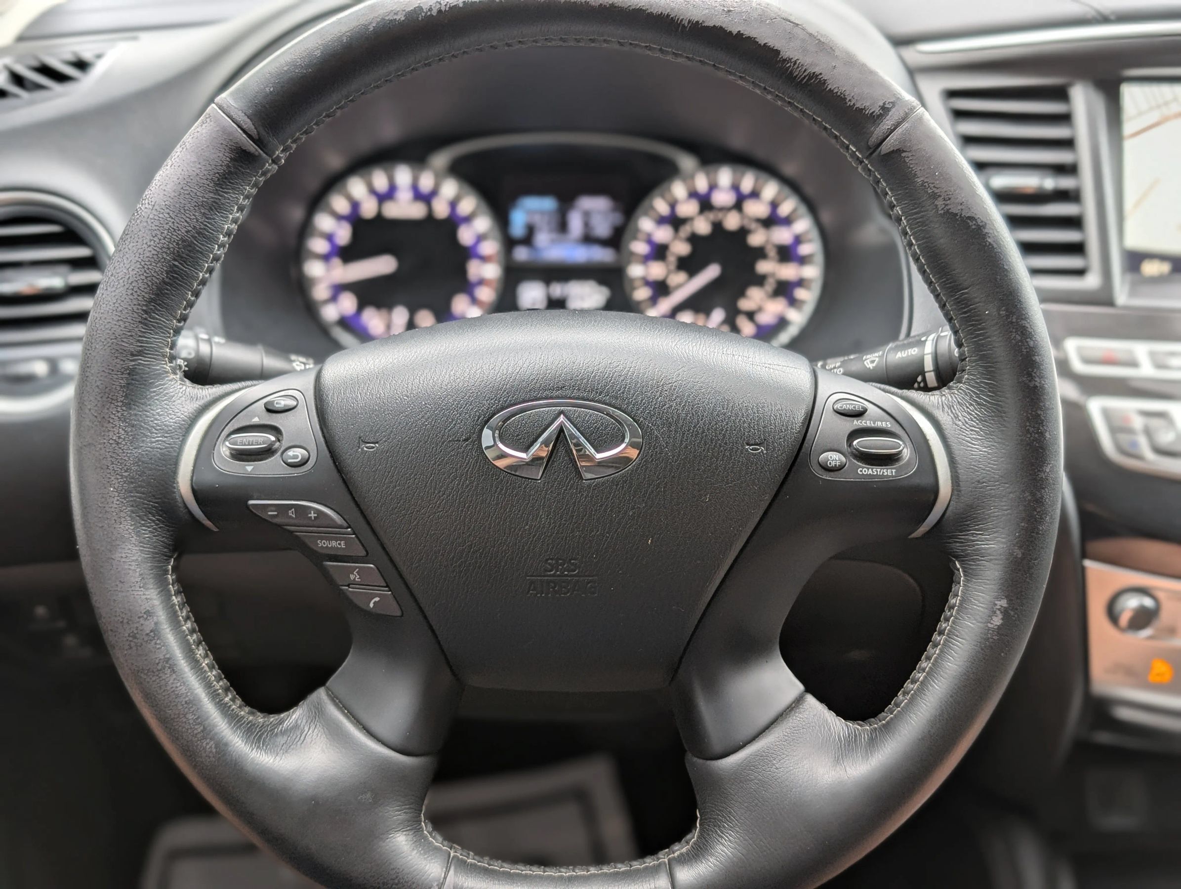 Used 2020 INFINITI QX60 Luxe w/ Essential Package FWD image 33