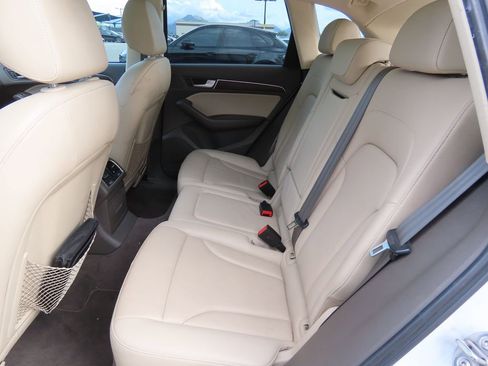 Used 2014 Audi Q5 3.0T Premium Plus image 11