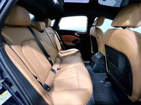 Used 2025 Audi A5 2.0T Premium w/ Convenience Package image 28