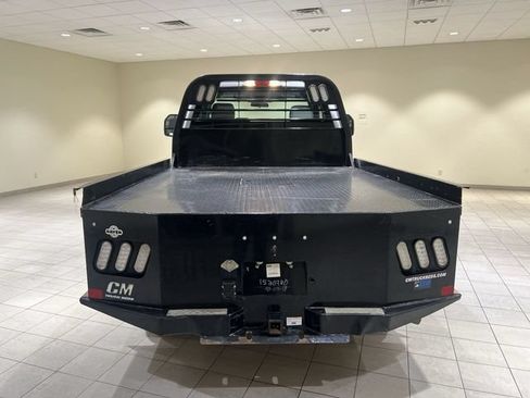 Certified 2019 Ford F250 XL w/ XL Value Package AWD/4WD image 4