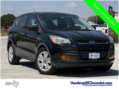 Used 2014 Ford Escape S FWD image 2