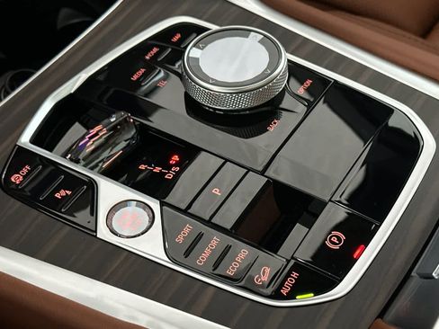 New 2026 BMW X6 M60i image 22