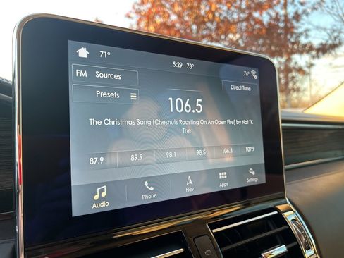 Used 2018 Lincoln Navigator Black Label w/ Cargo Package image 15