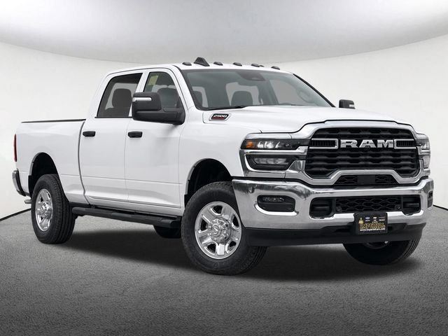 Used 2026 RAM 2500 Tradesman AWD/4WD image 2