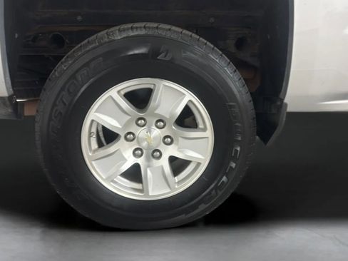 Used 2017 Chevrolet Silverado 1500 LT w/ All Star Edition AWD/4WD image 32