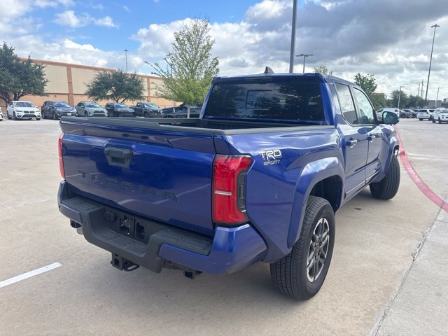 Used 2024 Toyota Tacoma TRD Sport w/ TRD Sport Premium Package RWD image 3