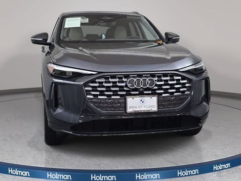 Used 2025 Audi Q5 Premium Plus w/ Premium Plus AWD/4WD image 3