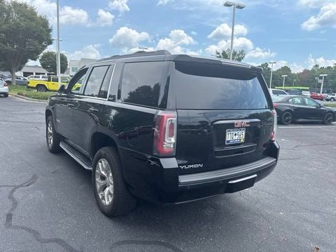 Used 2019 GMC Yukon SLT AWD/4WD image 7