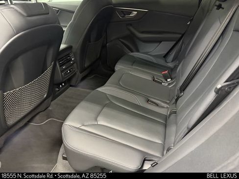 Used 2023 Audi Q8 Premium AWD/4WD image 17