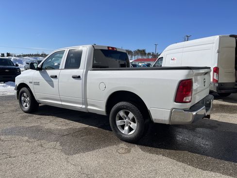 Used 2018 RAM 1500 ST w/ SXT Appearance Group image 5