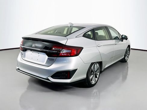 Used 2018 Honda Clarity Touring image 7