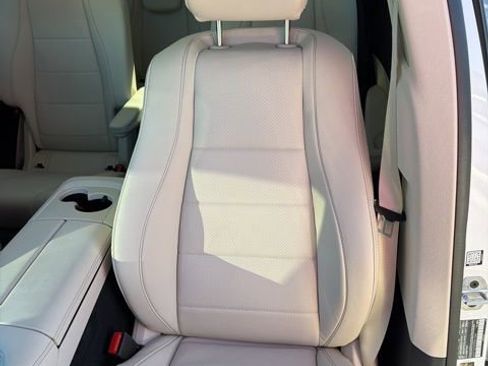 Used 2026 Mercedes-Benz GLS 450 4MATIC image 16