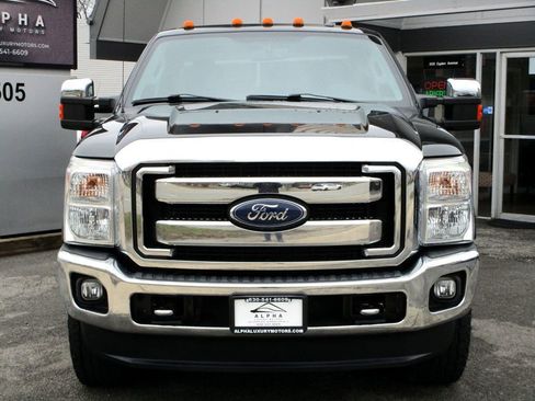 Used 2016 Ford F250 XLT w/ XLT Premium Package image 4