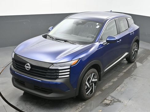 Certified 2025 Nissan Kicks SV image 33