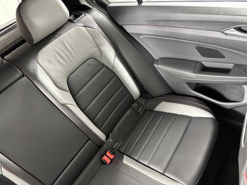 Used 2022 Volkswagen GTI SE image 14