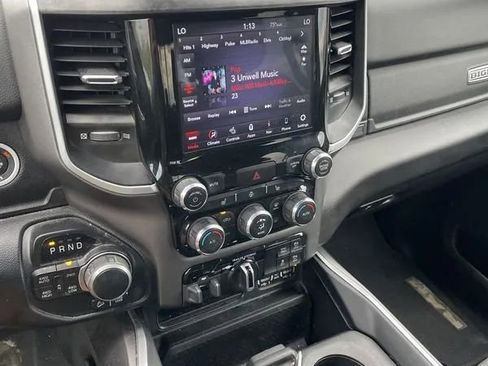 Used 2021 RAM 1500 Big Horn AWD/4WD image 34