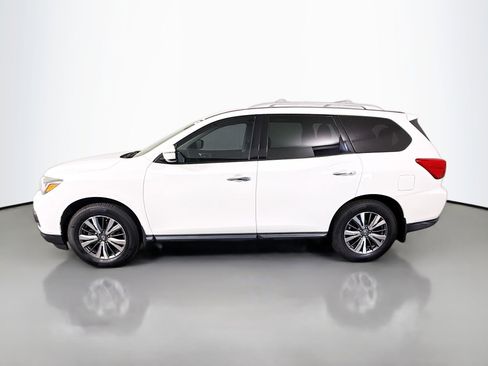 Used 2020 Nissan Pathfinder S image 6