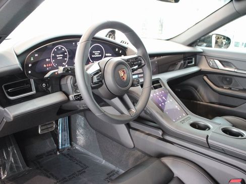 Used 2025 Porsche Taycan 4S image 4