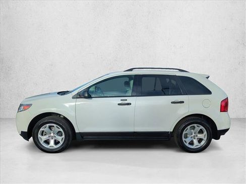 Used 2013 Ford Edge SE image 9