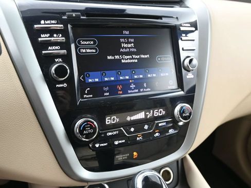 Used 2019 Nissan Murano Platinum FWD image 23