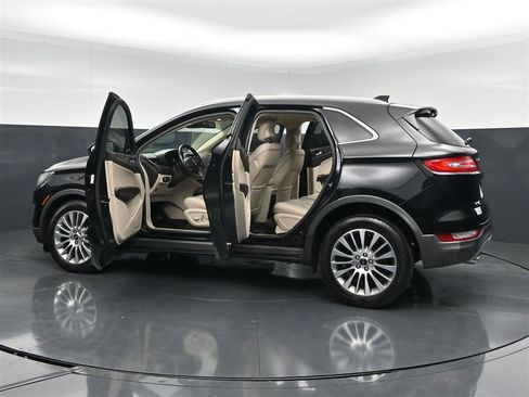 Used 2018 Lincoln MKC Reserve w/ Lincoln MKC Climate Package FWD image 38