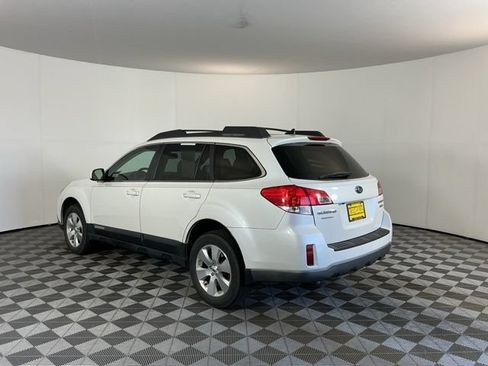 Used 2012 Subaru Outback 3.6R Limited AWD/4WD image 7