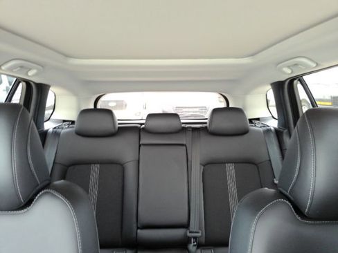 Used 2026 MAZDA CX-50 AWD 2.5 S w/ Preferred Pkg image 35