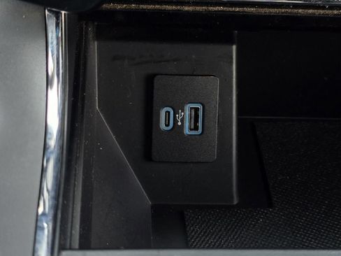 Used 2024 Ford F150 Lariat w/ FX4 Off-Road Package AWD/4WD image 29