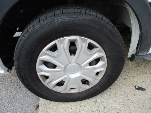 Used 2023 Ford Transit 350 XLT image 28