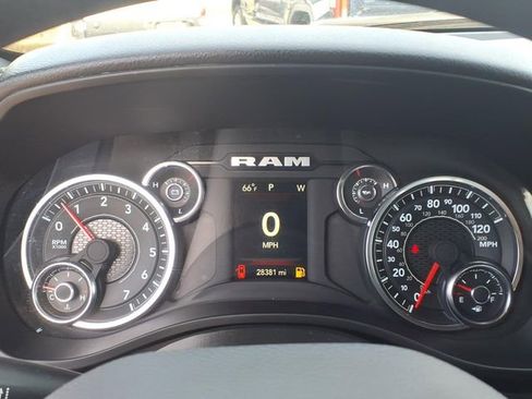 Used 2024 RAM 1500 Tradesman AWD/4WD image 21