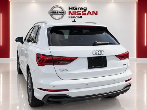 Used 2025 Audi Q3 2.0T Premium w/ Convenience Package AWD/4WD image 5