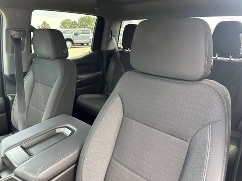 Used 2023 Chevrolet Silverado 1500 Custom AWD/4WD image 16