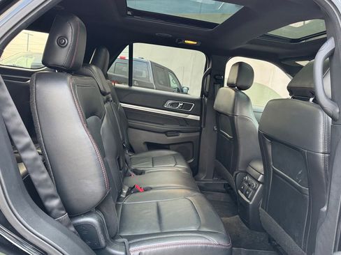 Used 2017 Ford Explorer Sport w/ Equipment Group 401A image 28