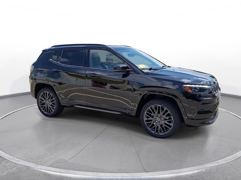 Used 2022 Jeep Compass High Altitude AWD/4WD image 9