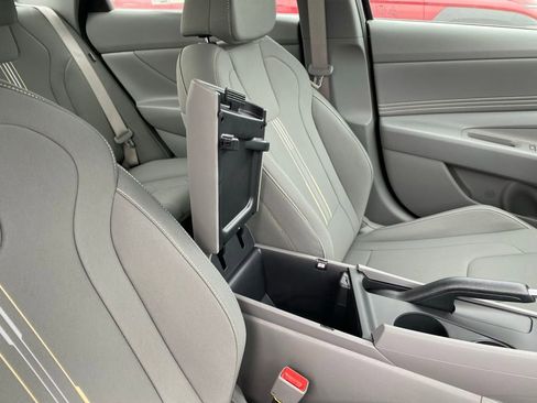 New 2026 Hyundai Elantra Sport FWD image 35